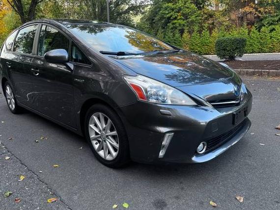 TOYOTA PRIUS V 2012 JTDZN3EU2C3023269 image